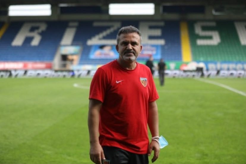 Deniz Perişan at an away ground